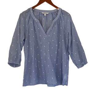 Old Navy Lightweight Cotton 3/4 Sleeve V-Neck Blue, White, Swiss Dot Blouse/Top